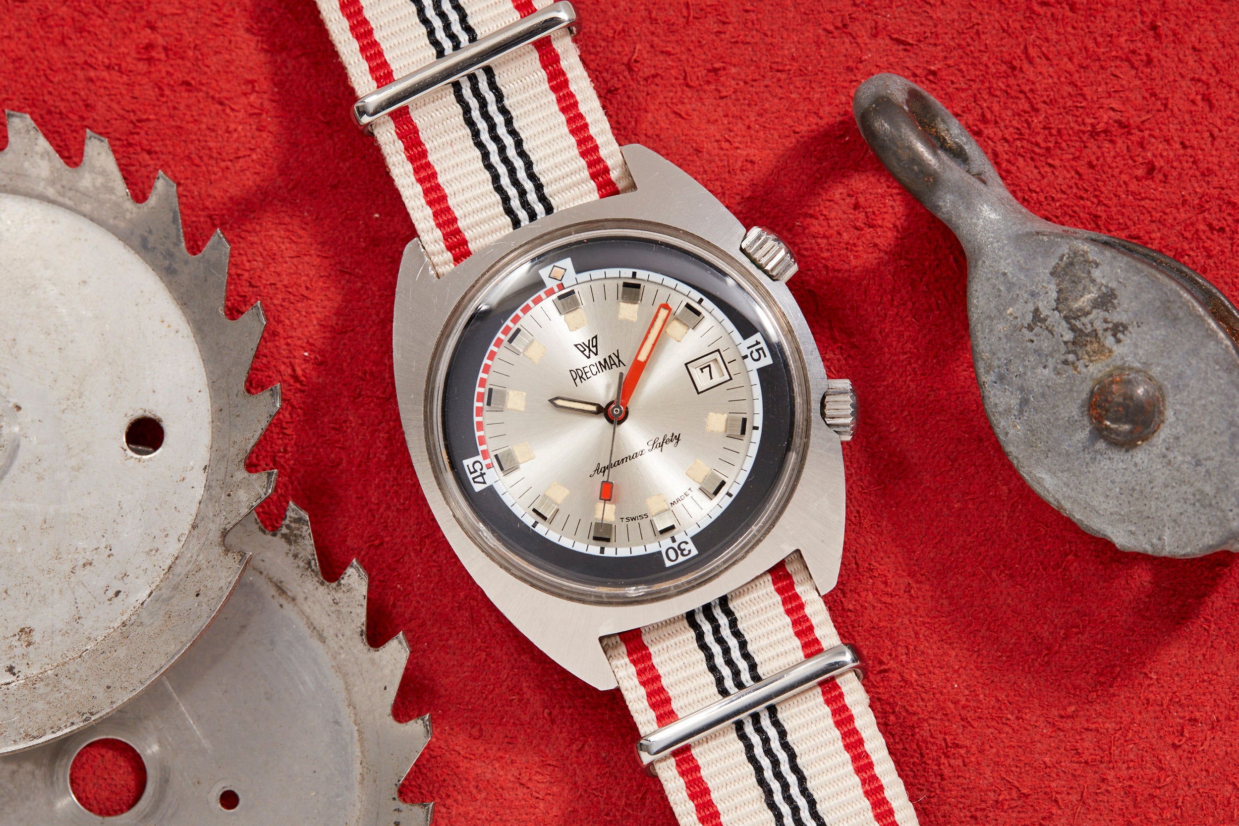 Precimax Aquamax Safety Diver – Analog:Shift