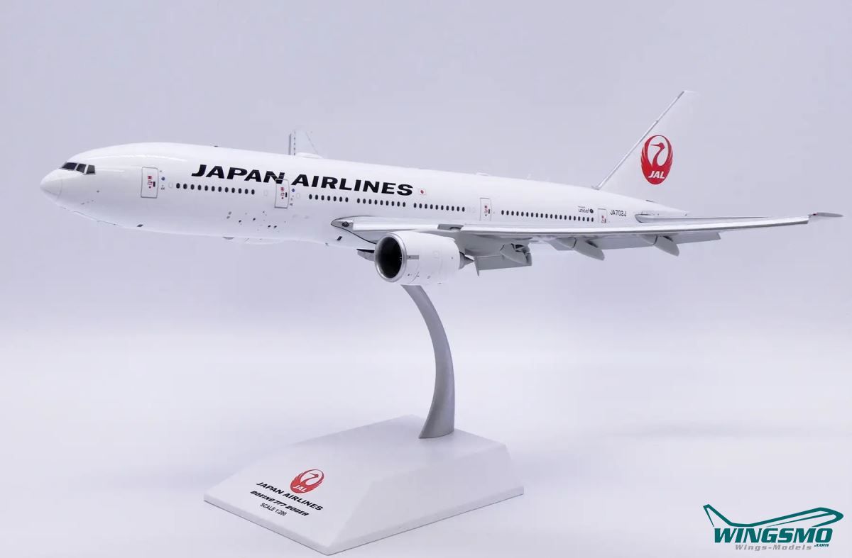 JC Wings Japan Airlines Boeing 777-200ER JA702J Flaps Down Version