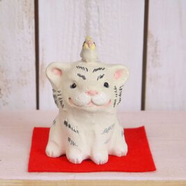 白い犬の陶器の置物（2018年 干支 戌） | iichi 日々の暮らしを