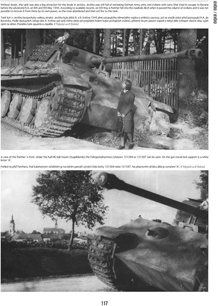 Amazon.co.jp: AFV Photo Album: Armoured Fighting Vehicles on