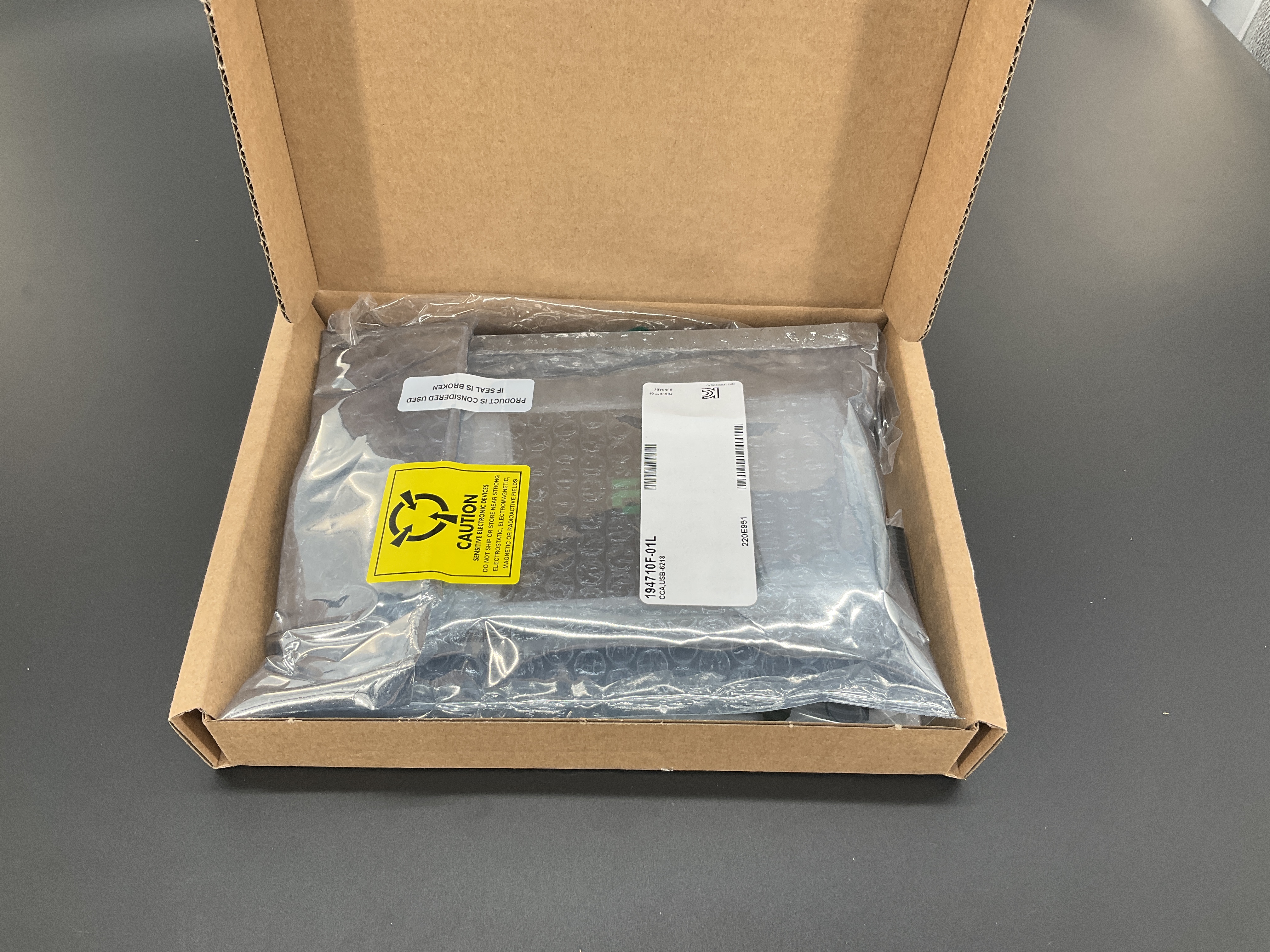 中古価格] USB-6218 絶縁マルチファンクションDAQデバイス(NATIONAL