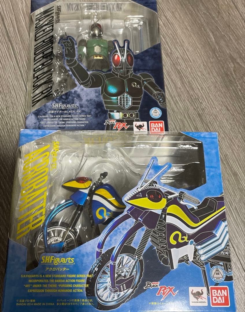 仮面ライダーblackRX アクロバッター　shフィギアーツ　セット Amazon.co.jp: S.H.フィギュアーツ 仮面ライダーBLACK RX アクロ