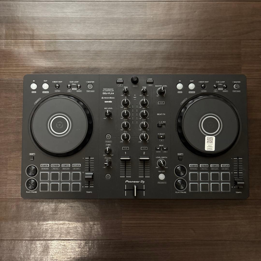 PioneerDJ DDJ-FLX4（PCスタンド・専用リュック・教則本他付属） PioneerDJ DDJ-FLX4（PCスタンド・専用リュック・教則本他付属